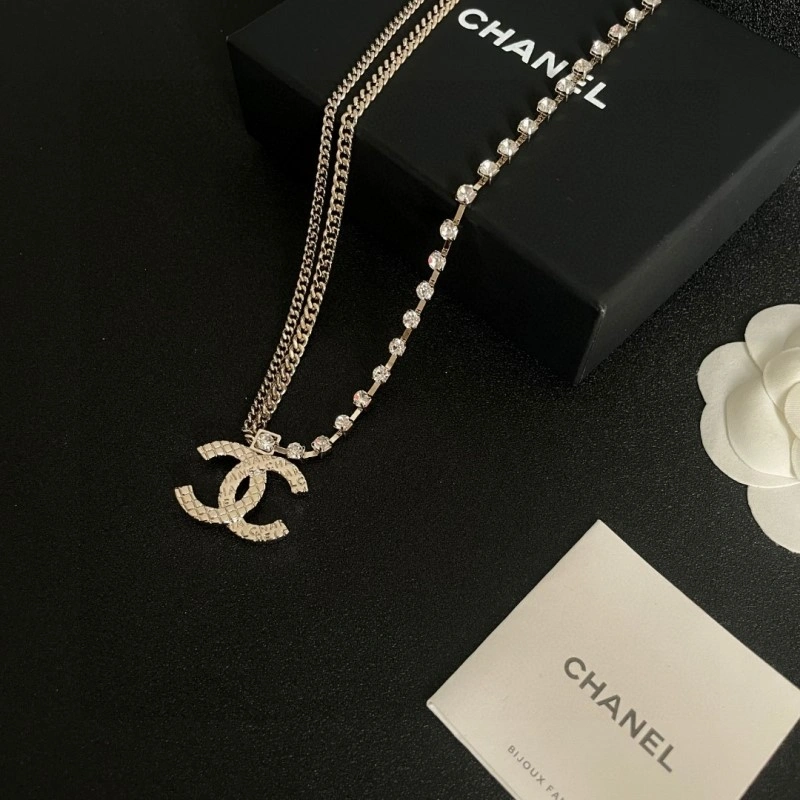Chanel Necklaces WellDesigned 219049