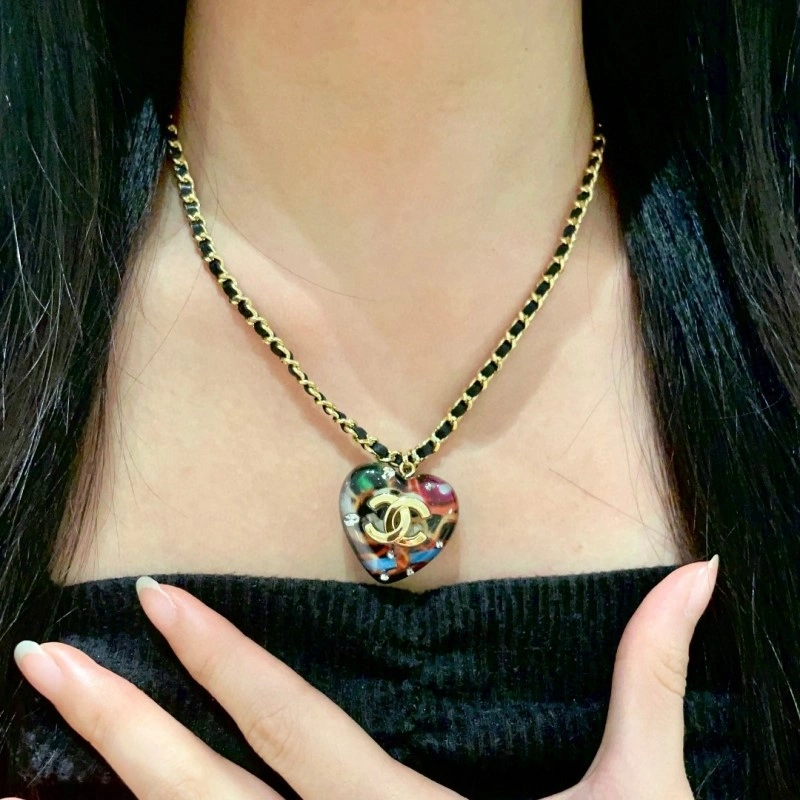 Chanel Necklaces Sophisticated 219076