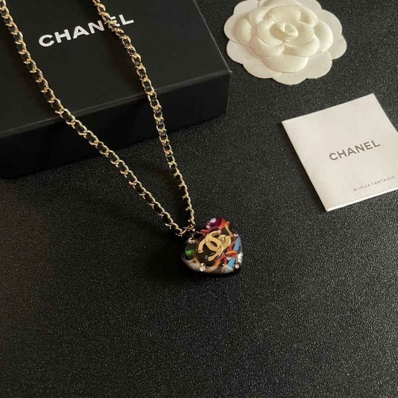 Chanel Necklaces Sophisticated 219076