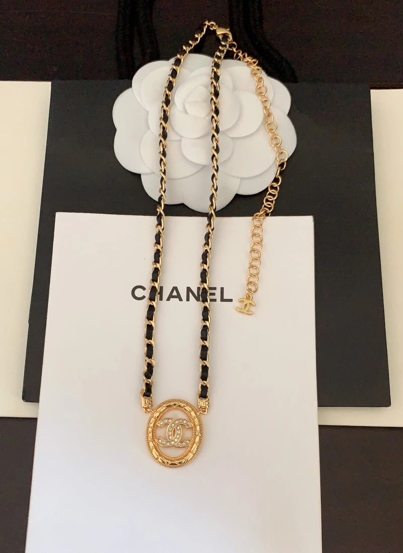 Chanel Necklaces EasyMatch 219051