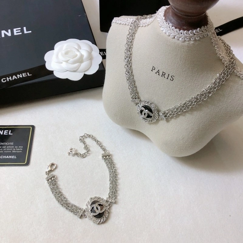 Chanel Necklaces Upgraded 219039