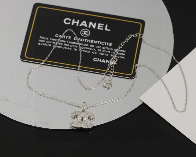 Thermal Chanel Necklaces 219055