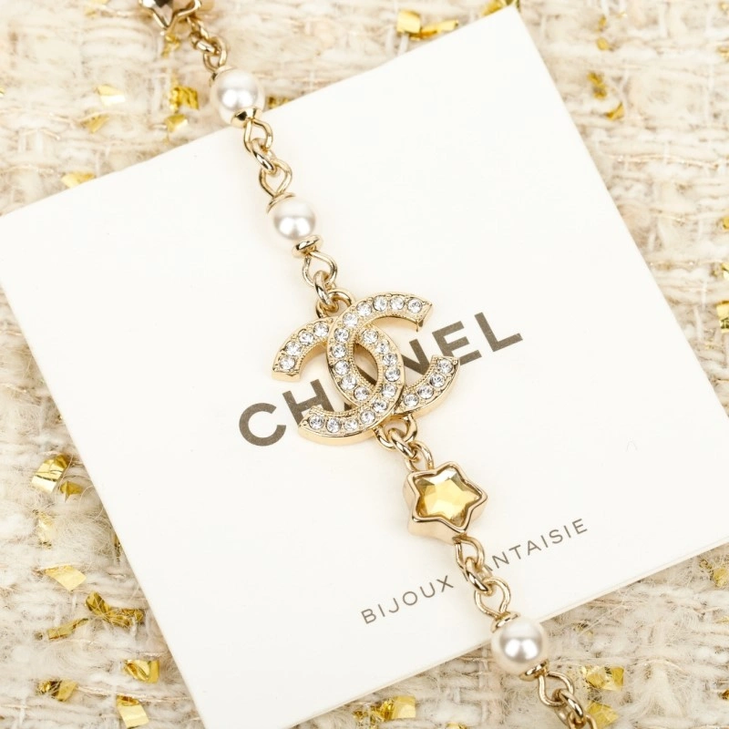 Chanel Necklaces Packable 219036