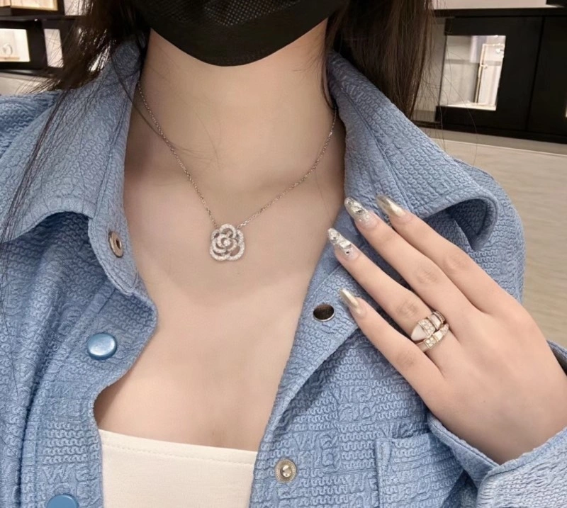 WeatherProof Chanel Necklaces 219031
