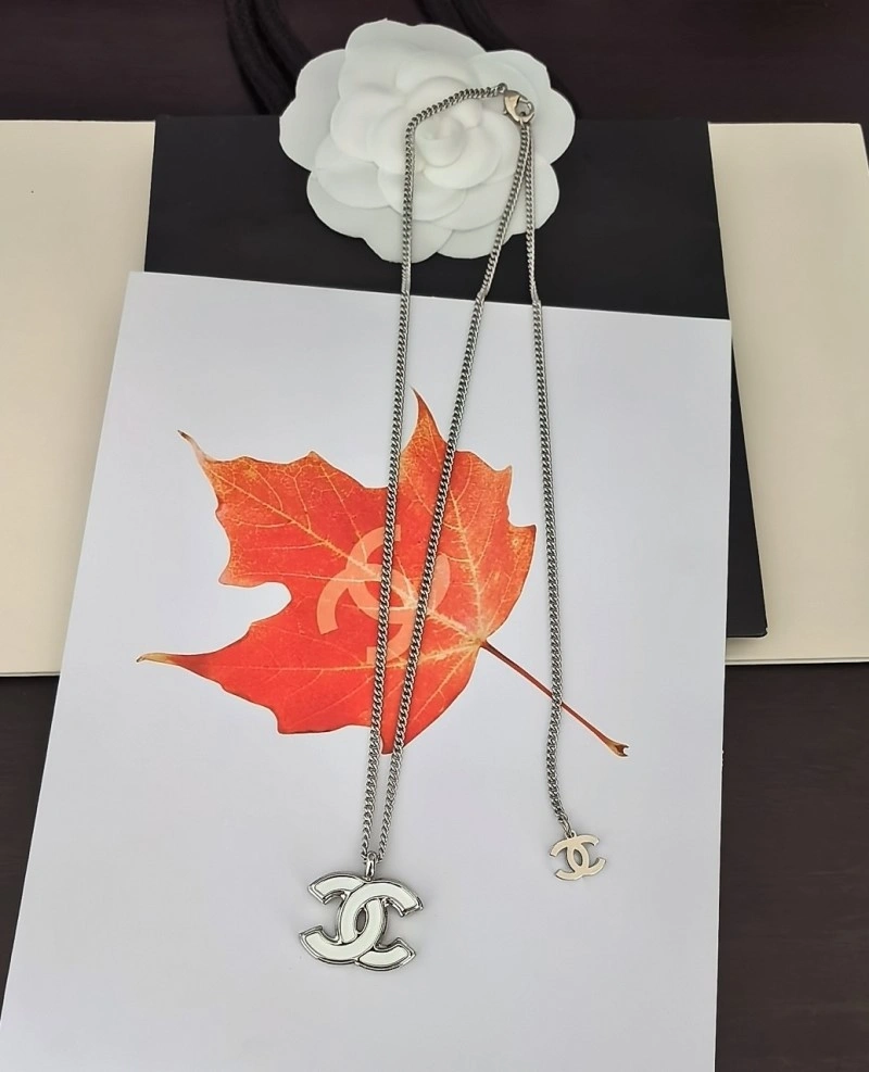 Neat Chanel Necklaces 219025