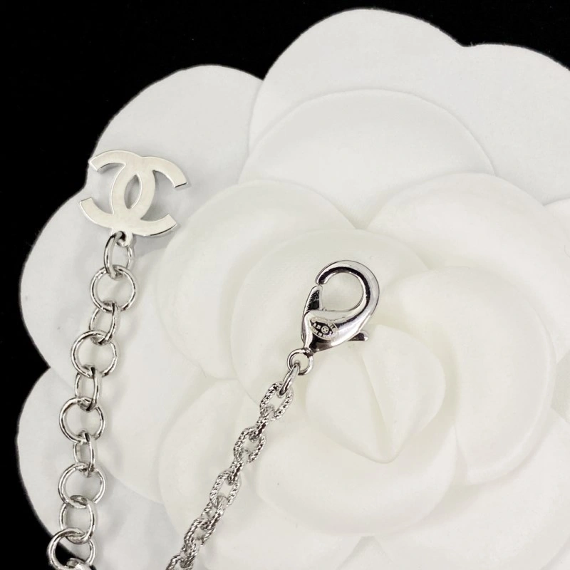 Modern Chanel Necklaces 219026