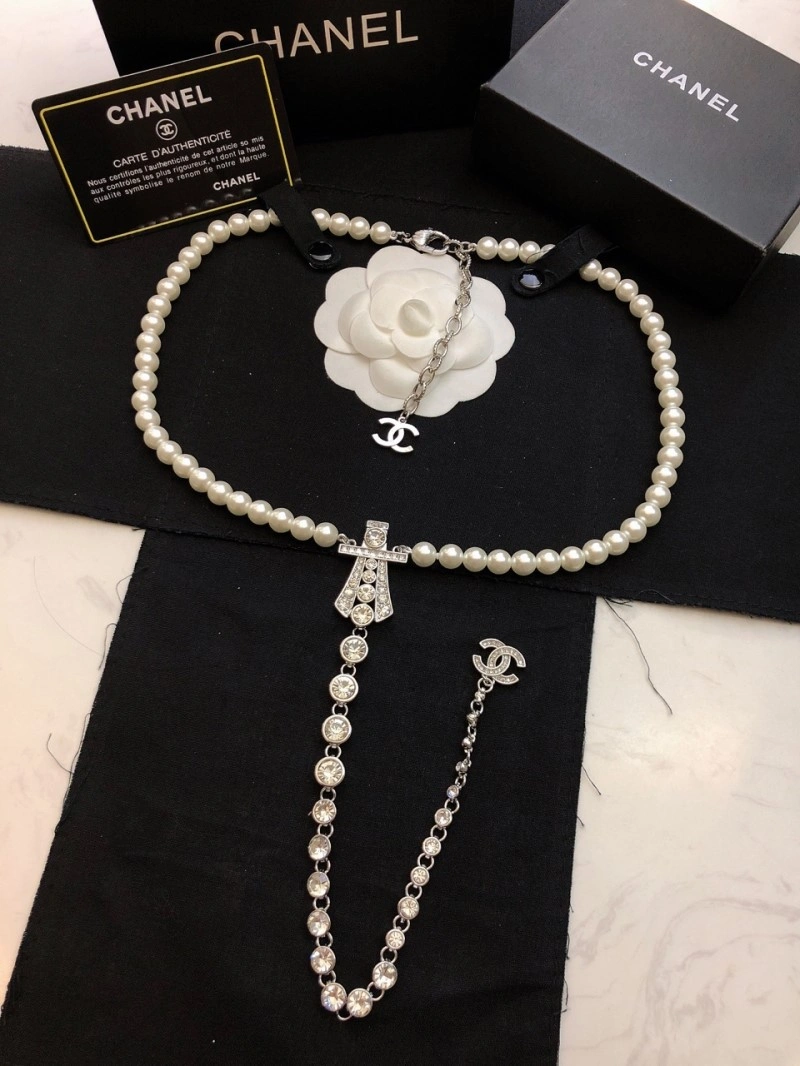 Chanel Necklaces Minimalist 219023