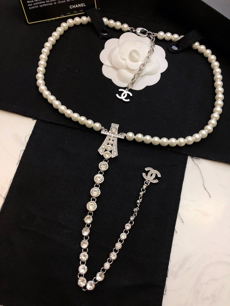 Chanel Necklaces Minimalist 219023