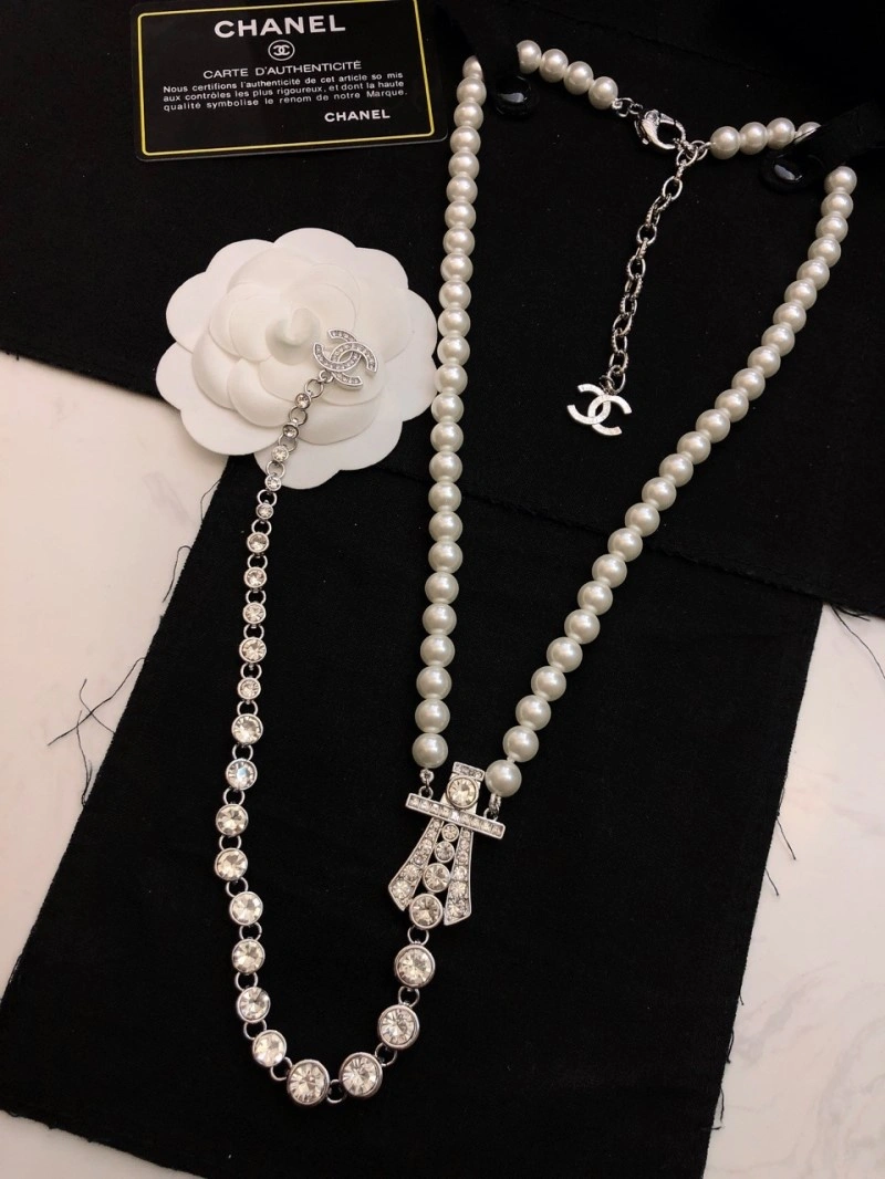 Chanel Necklaces Minimalist 219023