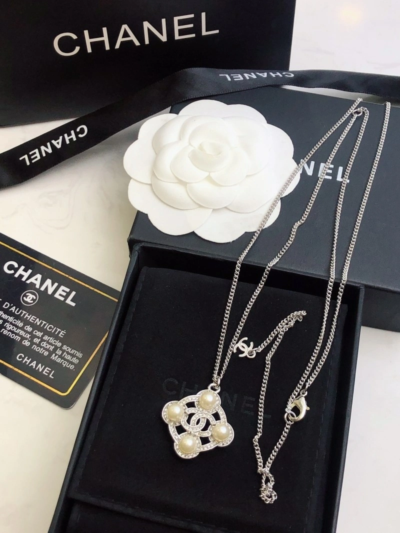 Chanel Necklaces Unique 219019