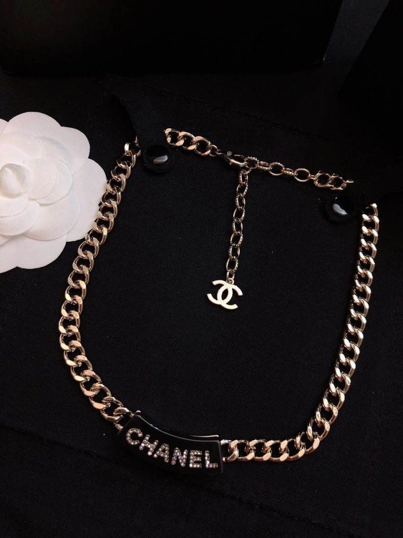 Sleek Chanel Necklaces 219020