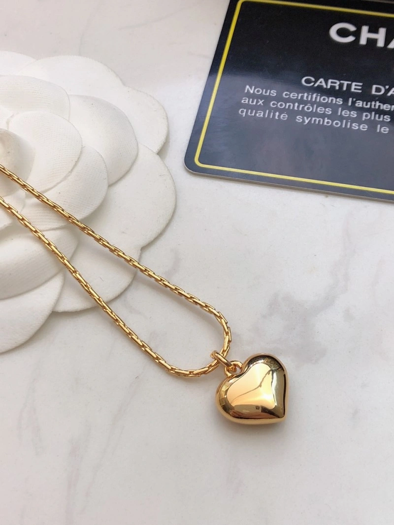 Chanel Necklaces Attractive 219013