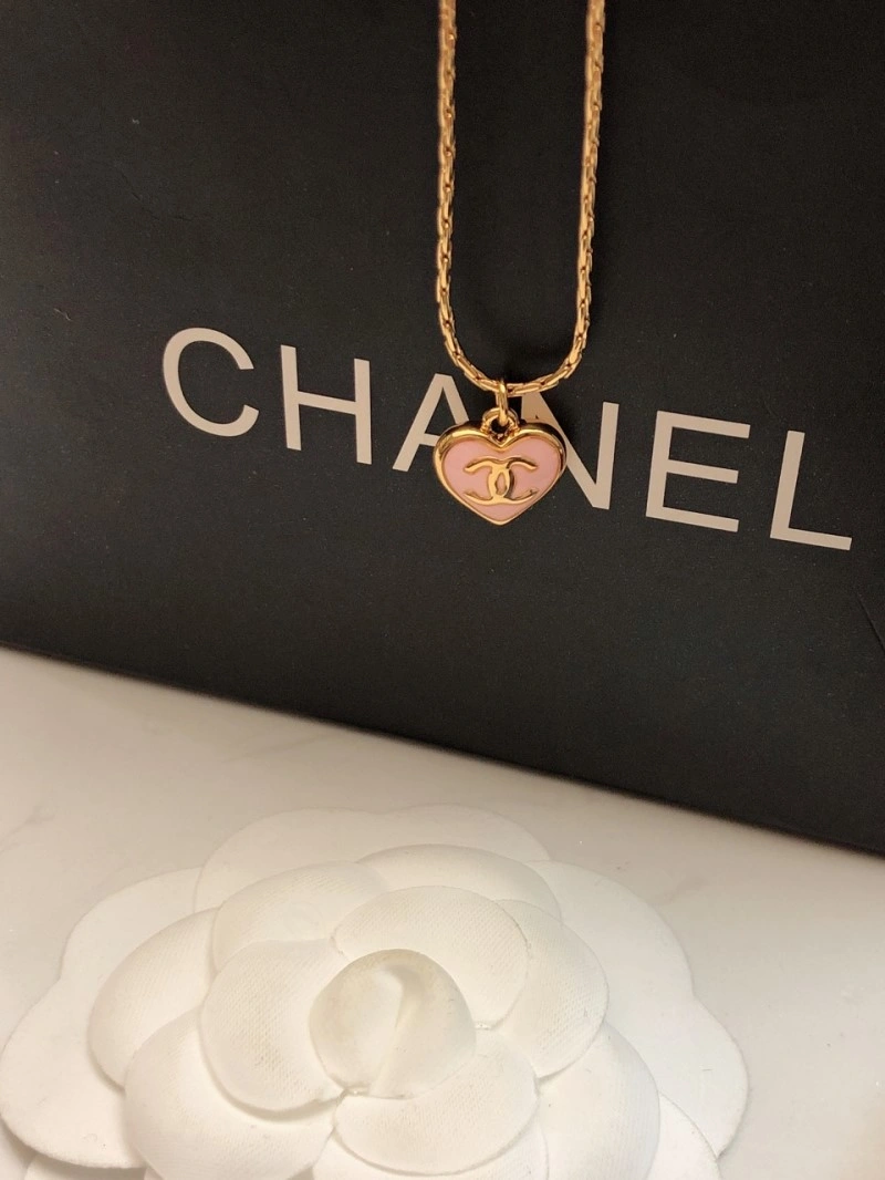 Chanel Necklaces Attractive 219013