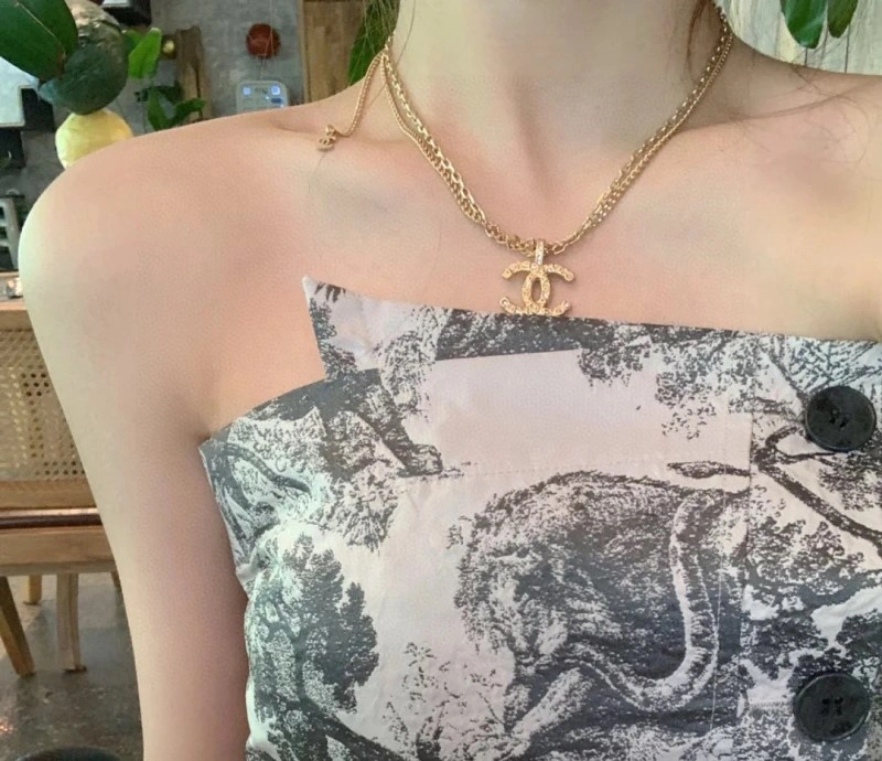 Chanel Necklaces Contemporary 219011