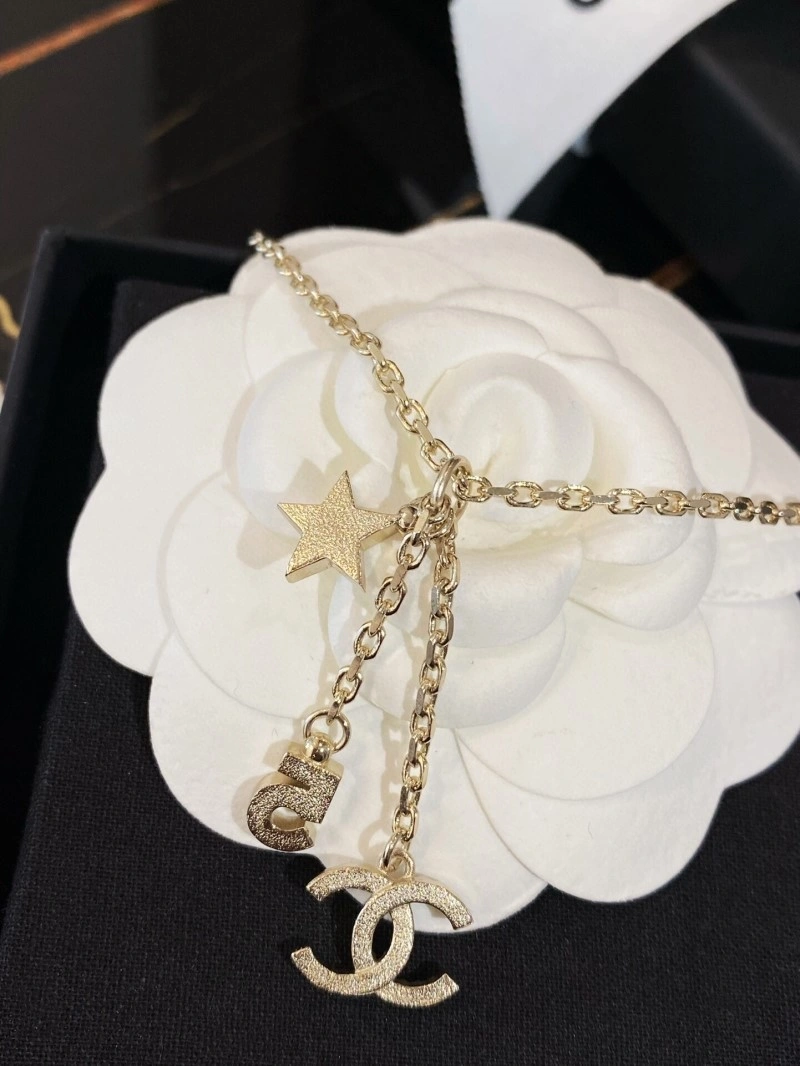 Bold Chanel Necklaces 219017