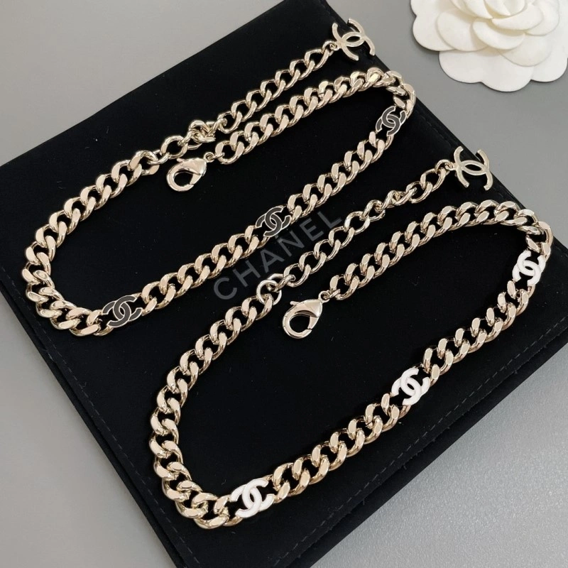 Chanel Necklaces Lightweight 219079