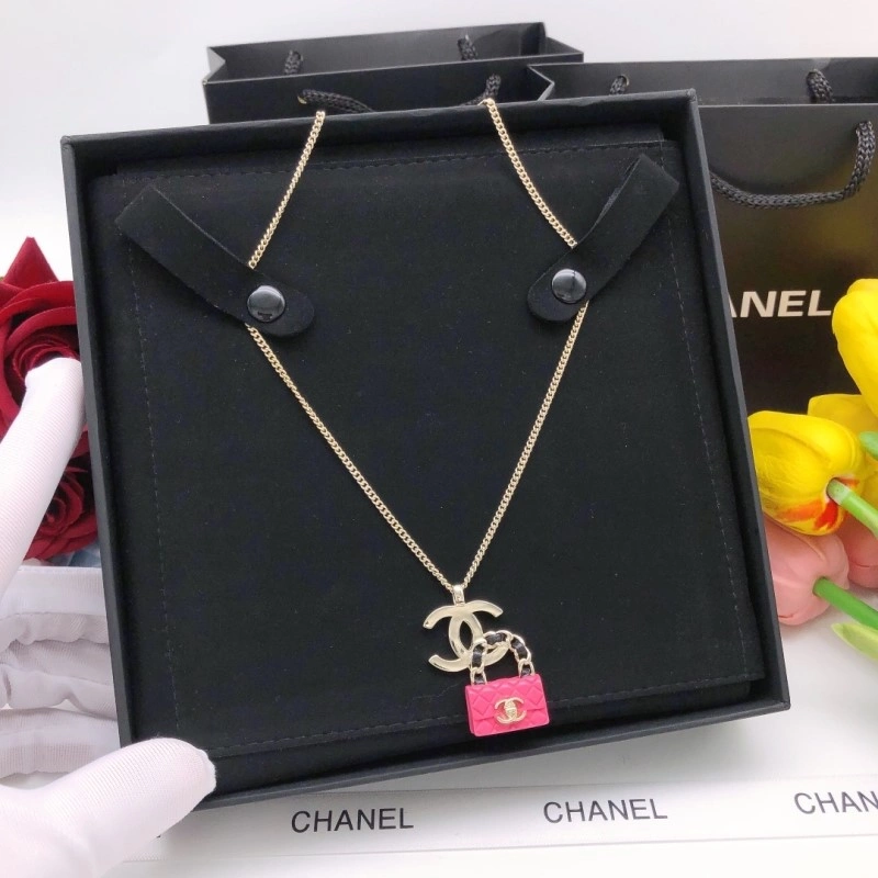 Breathable Chanel Necklaces 219001