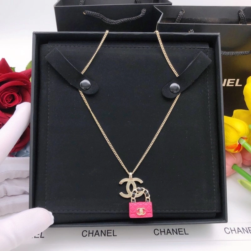 Breathable Chanel Necklaces 219001