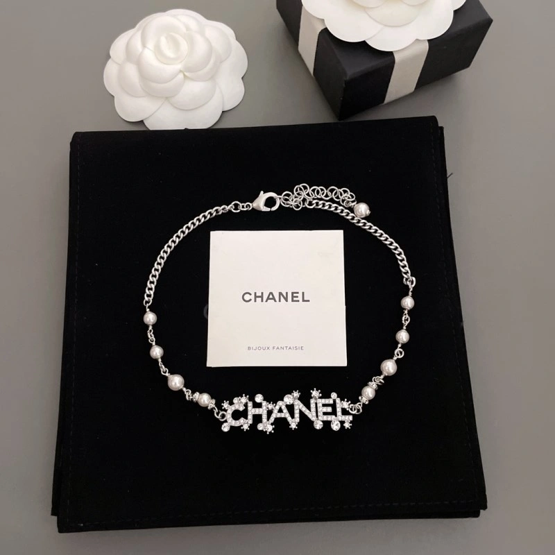 Chanel Necklaces Trendy 218989