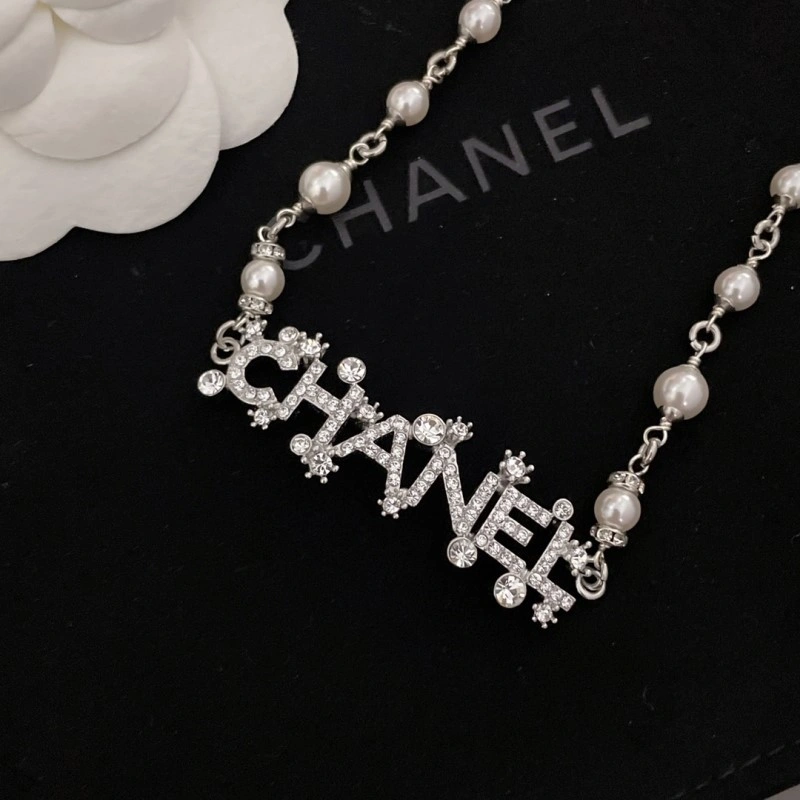 Chanel Necklaces Trendy 218989