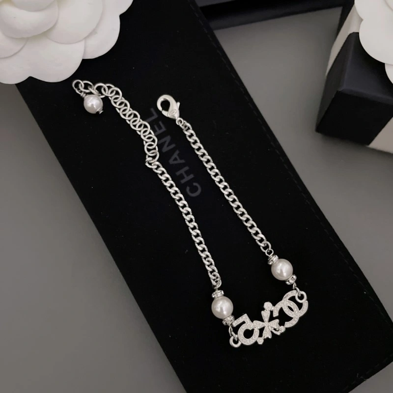 Reliable Chanel Necklaces 218986