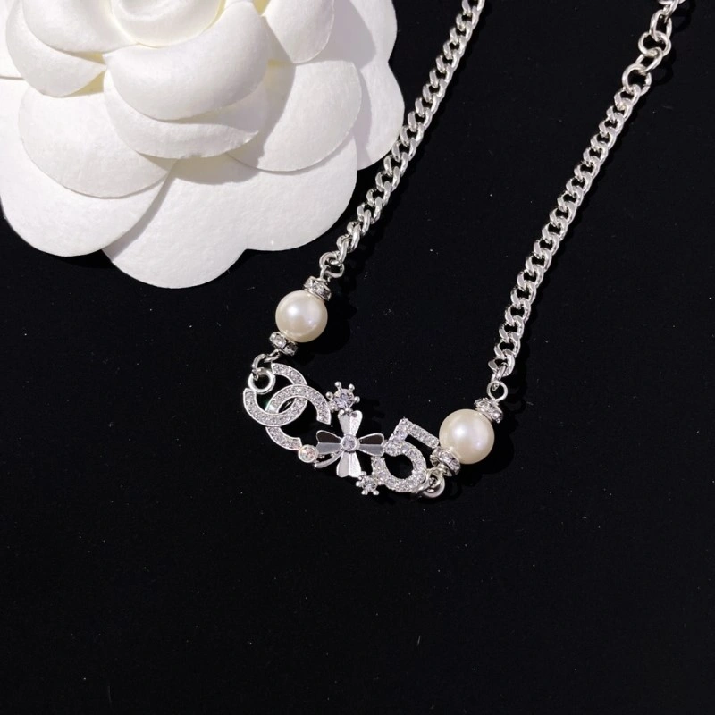 Reliable Chanel Necklaces 218986