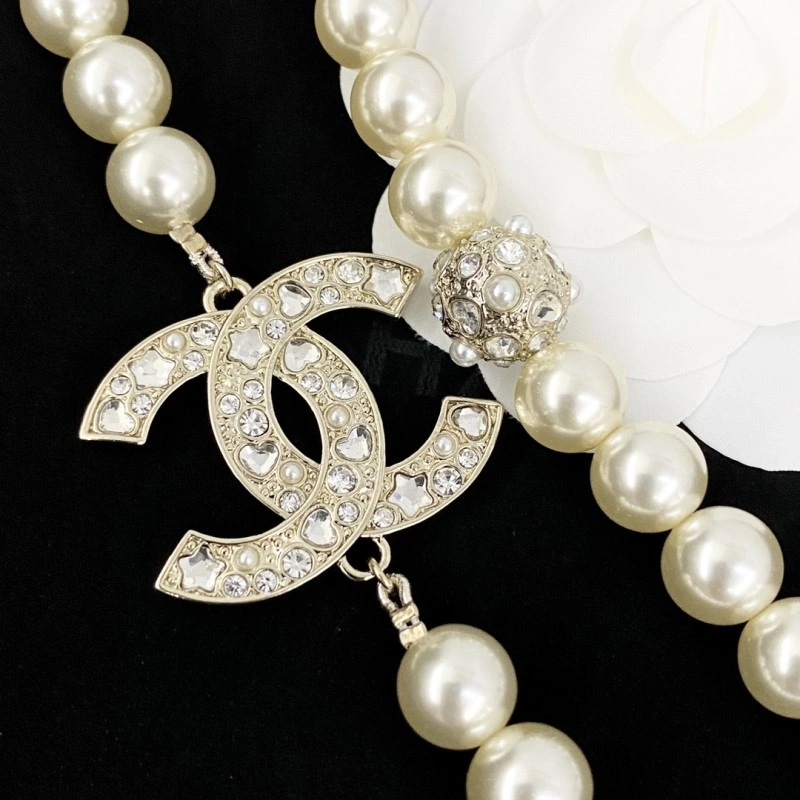 Stylish Chanel Necklaces 218990
