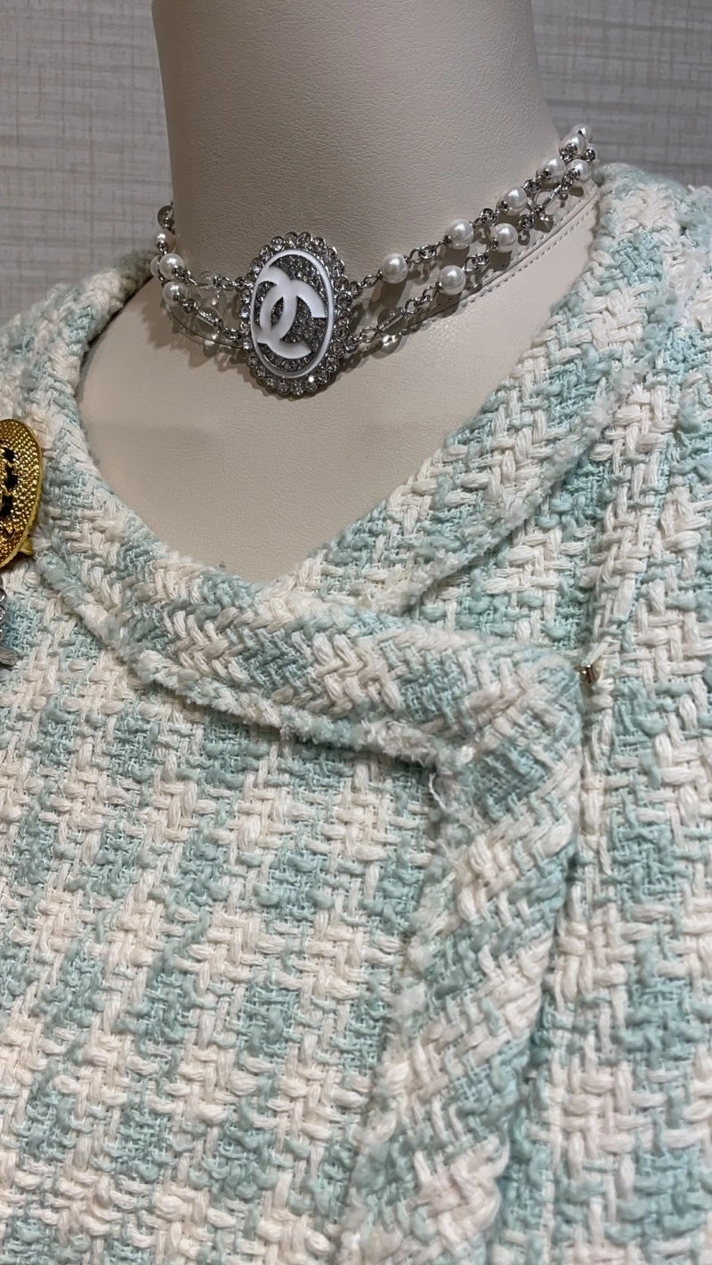 Chanel Necklaces Breathable 218983