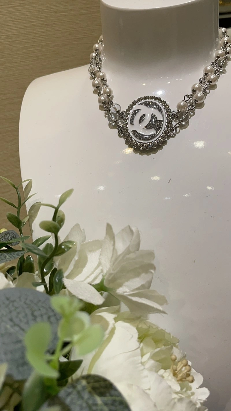 Chanel Necklaces Breathable 218983