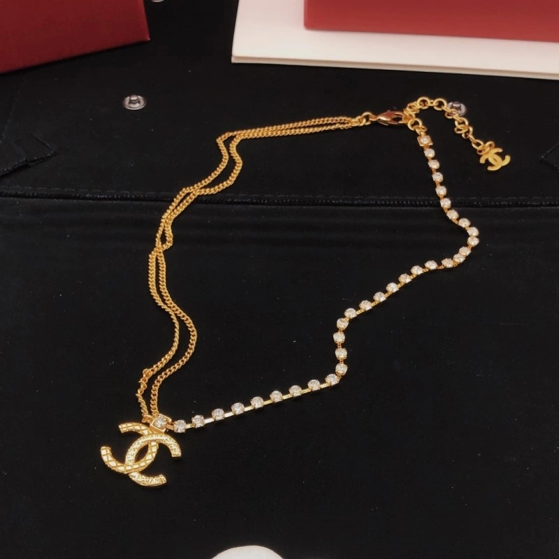 UrbanStyle Chanel Necklaces 218976