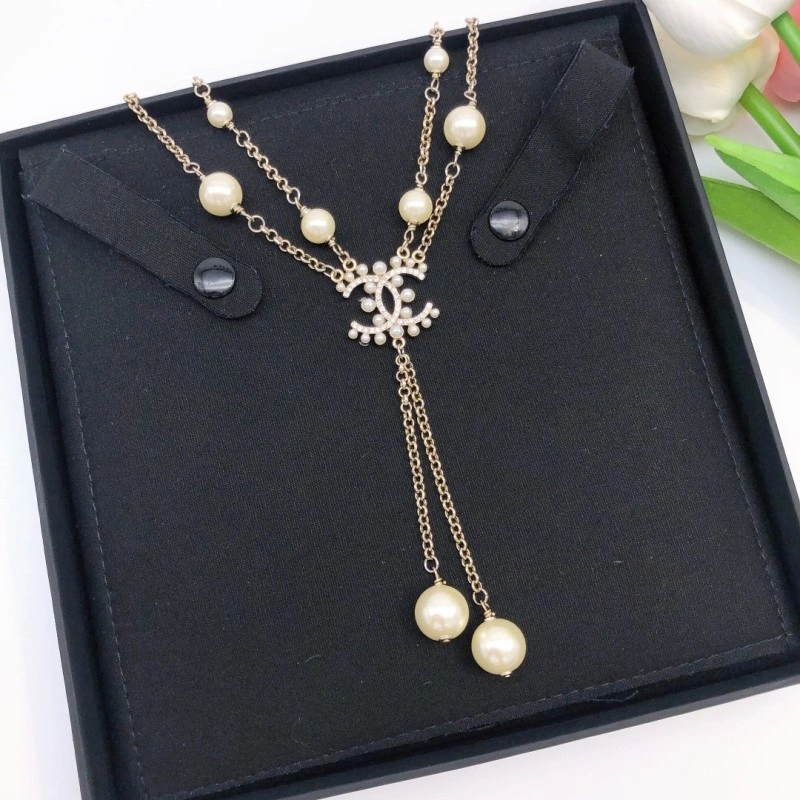 Chanel Necklaces Functional 218970