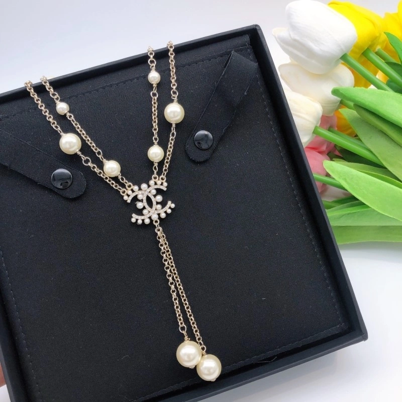 Chanel Necklaces Functional 218970