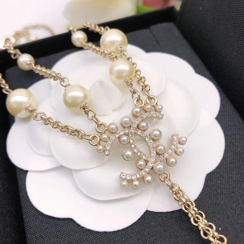 Chanel Necklaces Functional 218970
