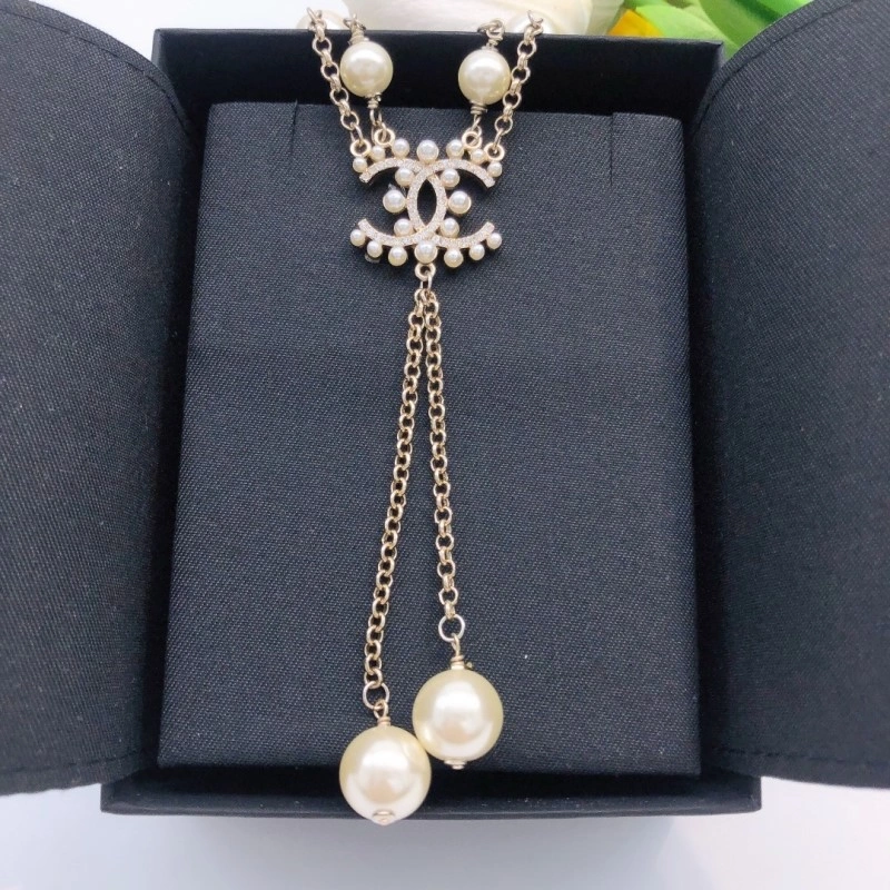 Chanel Necklaces Functional 218970