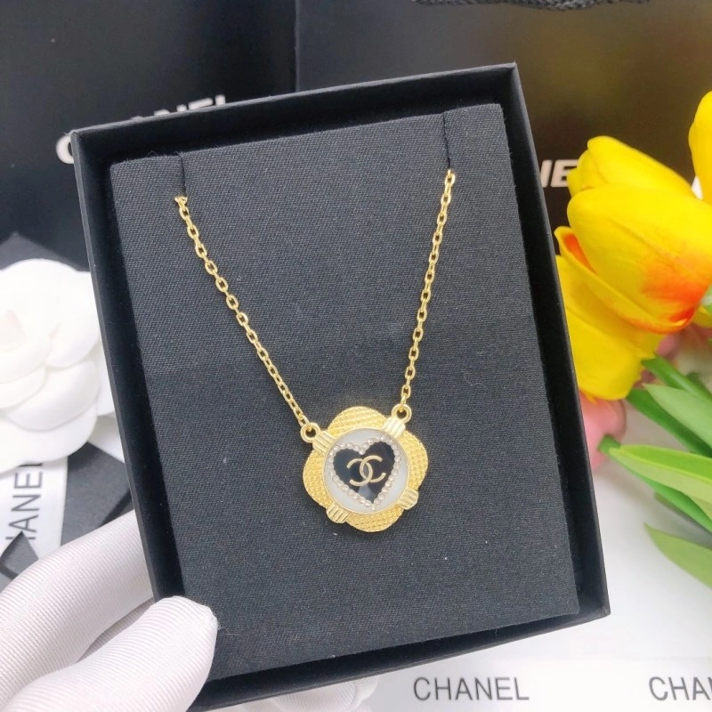 FastDry Chanel Necklaces 218975