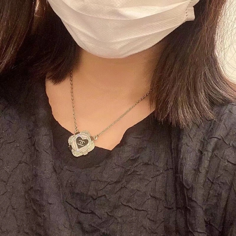 FastDry Chanel Necklaces 218975