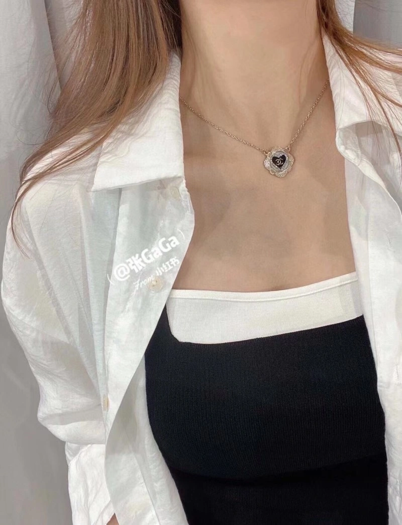 FastDry Chanel Necklaces 218975