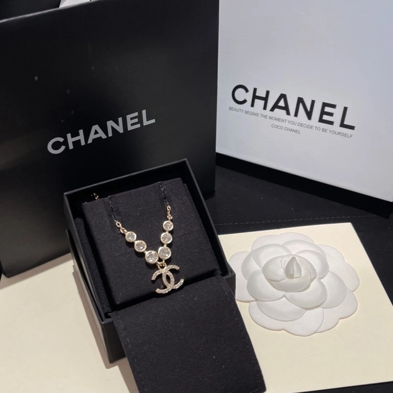 Seasonal Chanel Necklaces 218968
