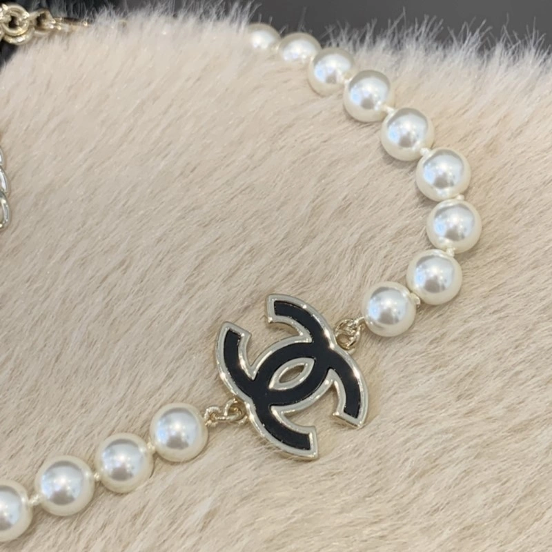 Affordable Chanel Necklaces 218981