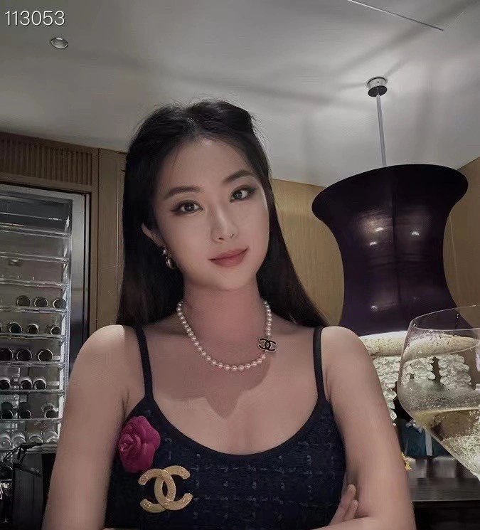 Affordable Chanel Necklaces 218981