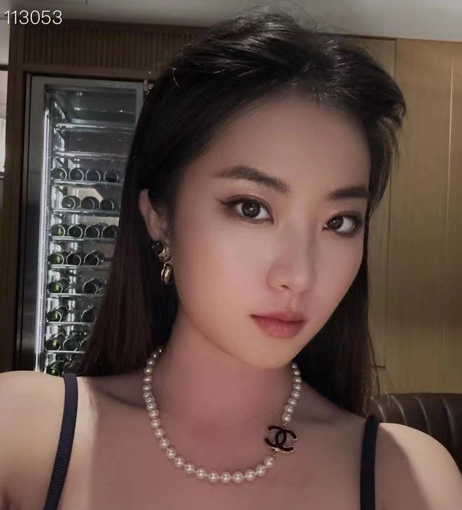 Affordable Chanel Necklaces 218981