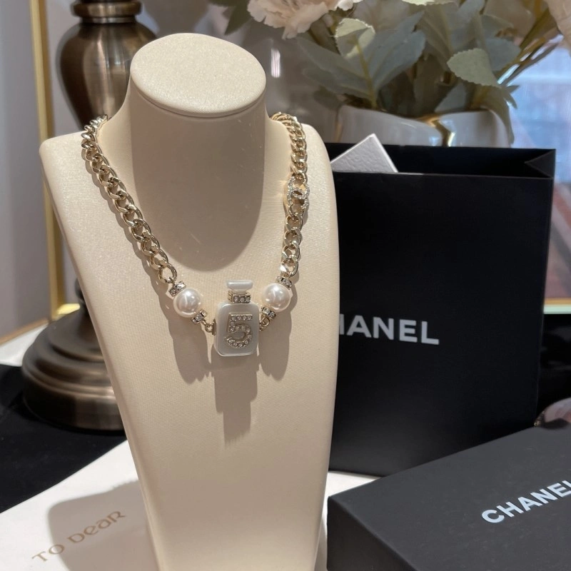 Chanel Necklaces Durable 218979