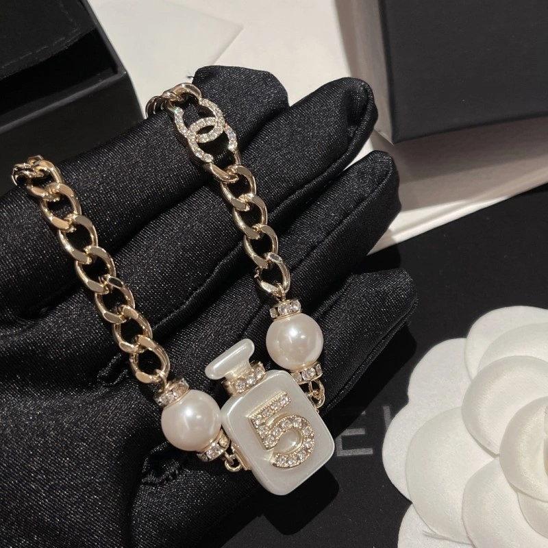 Chanel Necklaces Durable 218979
