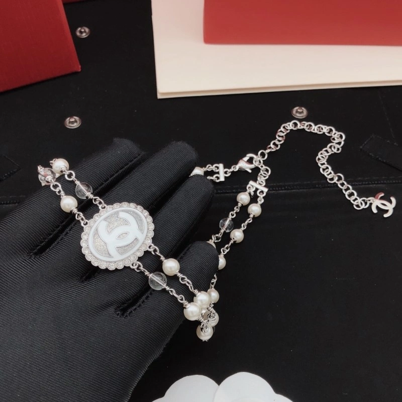 TravelReady Chanel Necklaces 218987