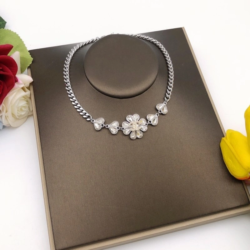 UrbanChic Chanel Necklaces 218965