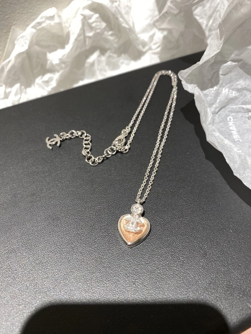 Chanel Necklaces Modern 218978