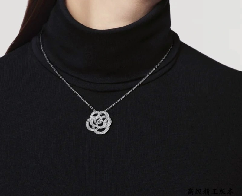 Chanel Necklaces Unisex 218973
