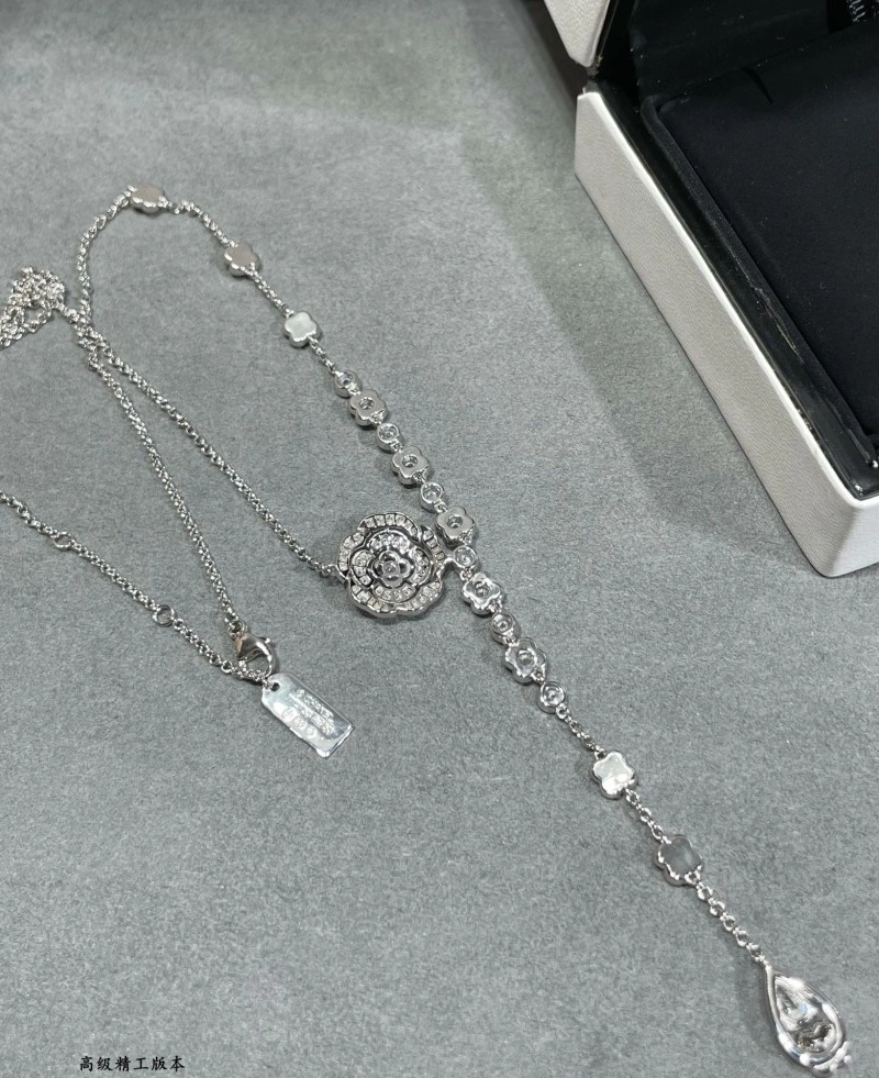 Chanel Necklaces Upgraded 218954
