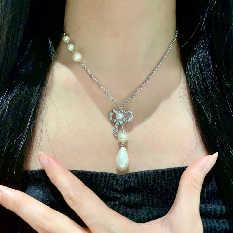 Refined Chanel Necklaces 218966