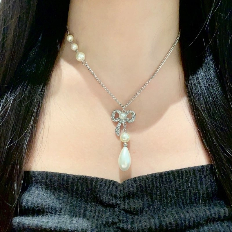 Refined Chanel Necklaces 218966